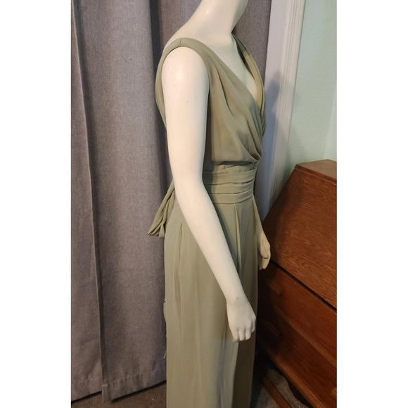 Celebrate DB Studio Chiffon Sage Green Lined V-neck Jumpsuit Sz 10 Bridesmaid - Picture 6 of 10